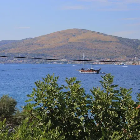 By The Sea Okrug Gornji, Ciovo - 19086 Apartment Trogir